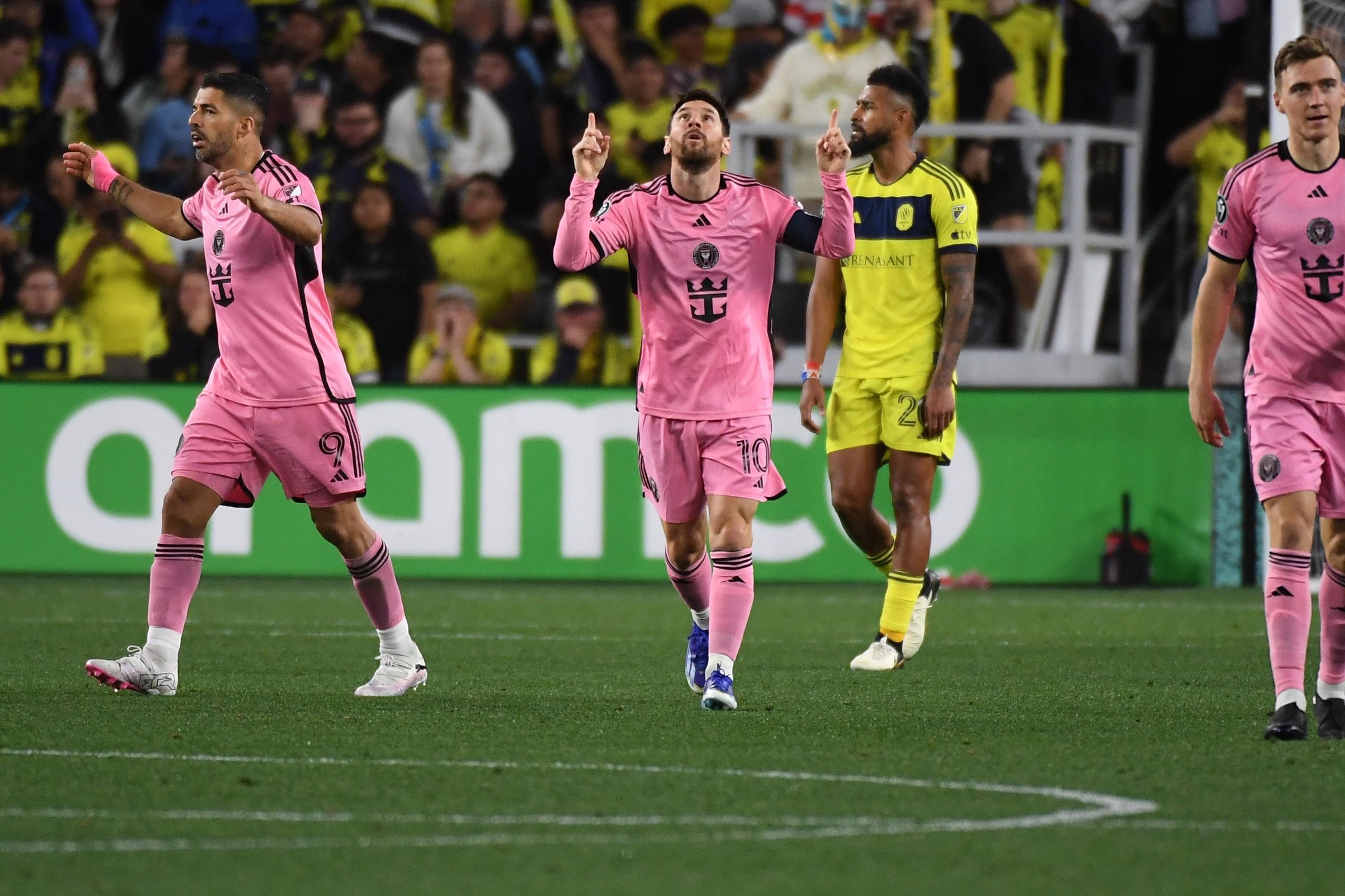 梅西连续十二场比赛得分超过出色发挥，RNG不断突破！赛场气氛高涨的简单介绍-九游APP